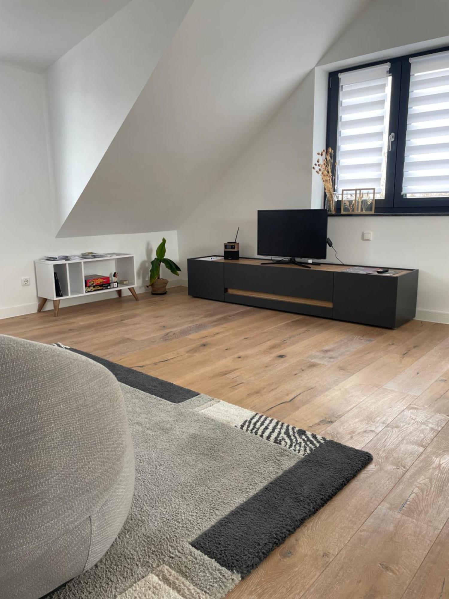 Mit Grosser Dachterrasse *